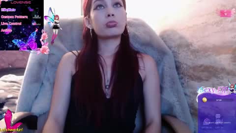 Yuyi online show from 05.04.26