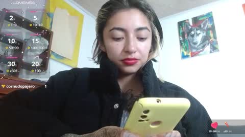 Zoe  online show from 01.23.25