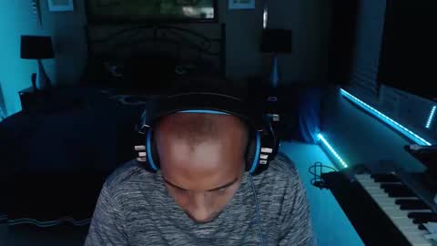 a4orce online show from 10.11.25