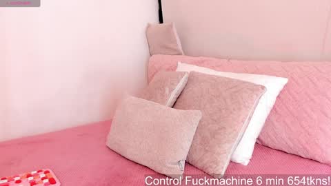 Snapshot of a__vanellopecute chatting on 12.19.24 Alexandra online show from 12.19.24