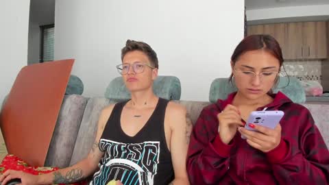 A Sexy Couple online show from 12.04.24