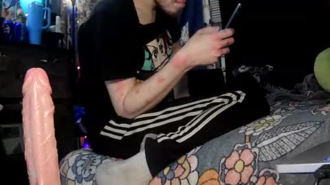 Chris online show from 11.18.25