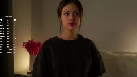 Lina online show from 02.25.25