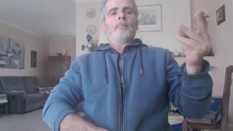 Aalex1717 online show from 12.21.25