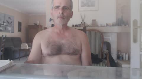 Snapshot of aalex1717 chatting on 07.04.26 Aalex1717 online show from 07.04.26
