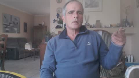 Snapshot of aalex1717 chatting on 07.14.26 Aalex1717 online show from 07.14.26