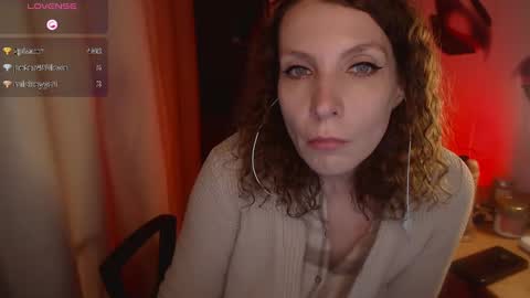 Snapshot of aamazingjoi chatting on 01.05.25 Katie online show from 01.05.25