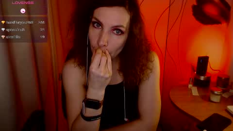 Snapshot of aamazingjoi chatting on 02.09.25 Katie online show from 02.09.25