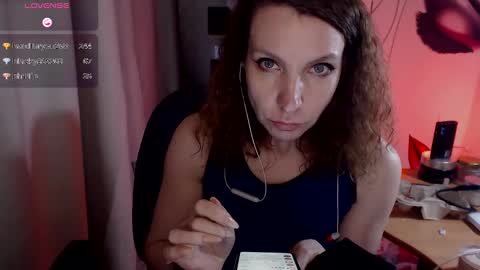 Snapshot of aamazingjoi chatting on 02.12.25 Katie online show from 02.12.25