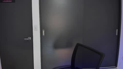 Snapshot of aandreamartinez1 chatting on 10.19.25 andrea online show from 10.19.25