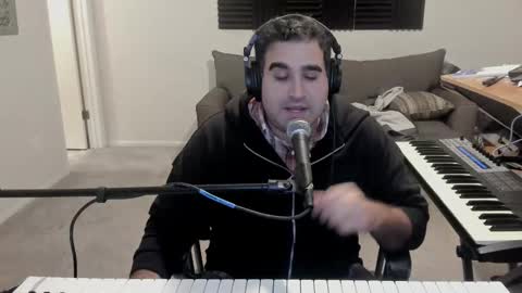 Snapshot of aaroleplayer chatting on 11.06.25 Aaron online show from 11.06.25