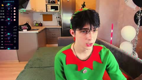 Aaron Bang online show from 12.25.24