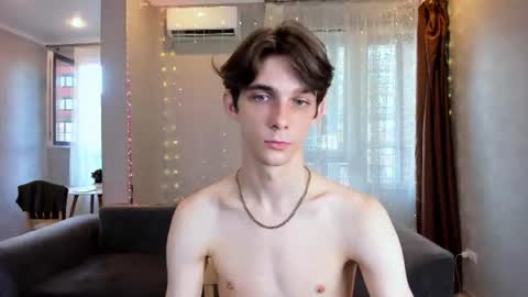 Aaron Bang online show from 06.26.26
