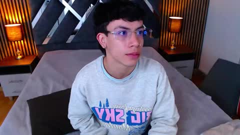 Aaron online show from 10.06.25