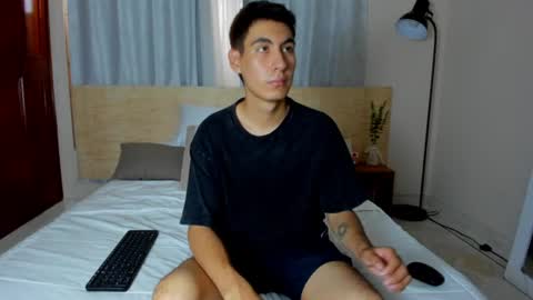 aaron_revolt online show from 07.09.26