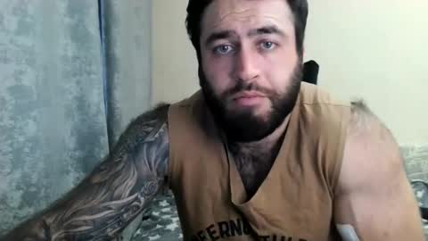 Snapshot of aaron_royal chatting on 06.10.26 Davin tayl online show from 06.10.26