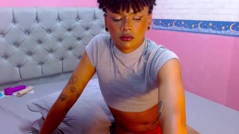 im NiallDun online show from 12.10.24