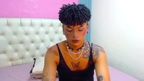 im NiallDun online show from 01.17.25