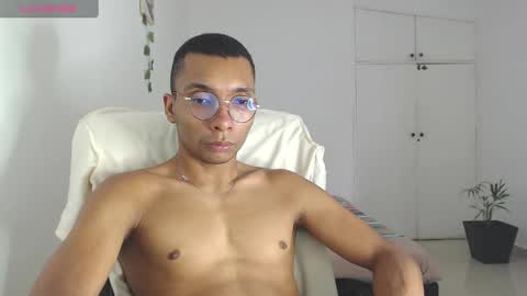 Heyy my name is Aaron online show from 01.20.25