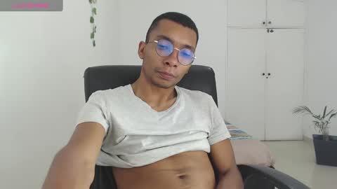 Heyy my name is Aaron online show from 01.22.25