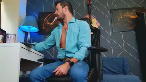 Aaron online show from 09.18.25