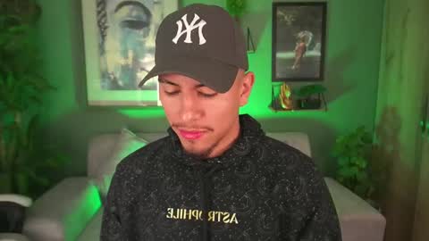 AARON  online show from 03.11.25