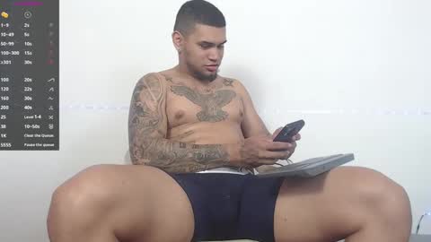 Snapshot of aaronhunter__ chatting on 02.09.25 ig aaron hunter123 online show from 02.09.25