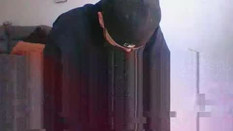 aaronm7907 online show from 10.19.25