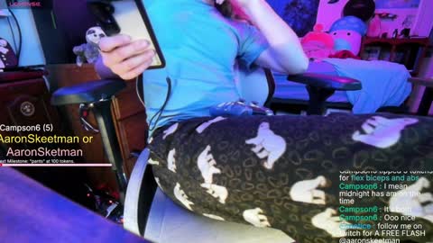 Aaron Skeetman online show from 01.26.25