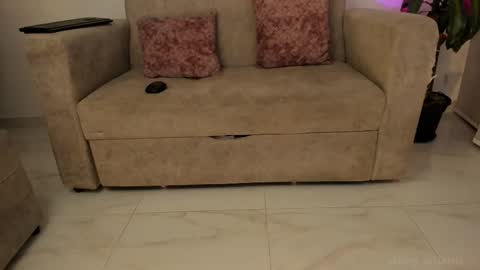 Abbey  IG abby allenn  04 December Online at  I will be on vacation dont forget me  See you soon   online show from 10.05.25