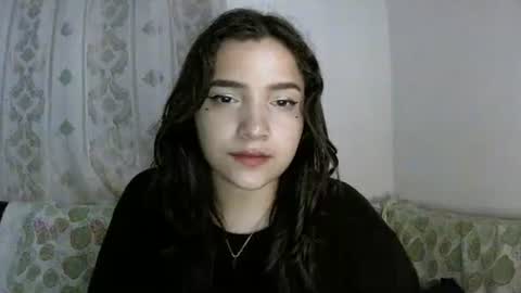 Snapshot of abbie_23 chatting on 12.20.25 Abbie cute online show from 12.20.25