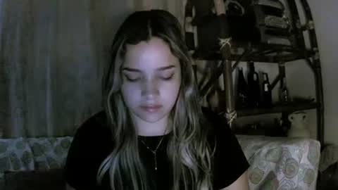 Snapshot of abbie_23 chatting on 03.24.26 Abbie cute online show from 03.24.26