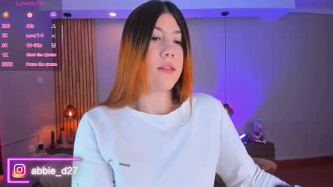 Abbie Edmond  online show from 10.25.25