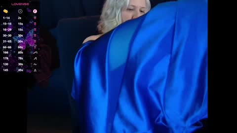 AbbiNatural online show from 02.05.25