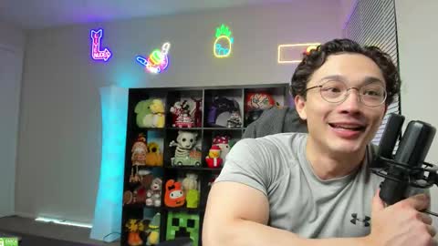 Snapshot of abbuddy920236 chatting on 11.07.25 buddy online show from 11.07.25