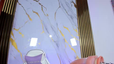 abby_deep_2 online show from 10.21.25