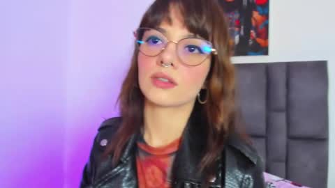 abby jones online show from 10.11.25