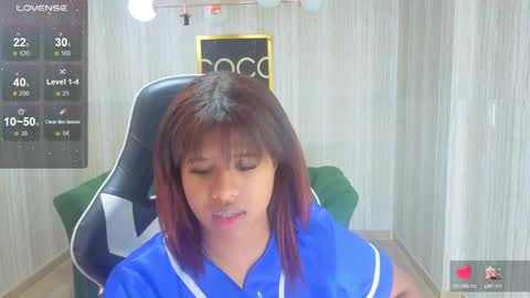 Snapshot of abby_t_ chatting on 10.09.25 abby online show from 10.09.25