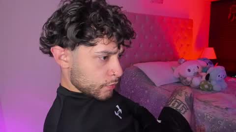 START TRANSMISSION ---- AM COLOMBIA TIME online show from 04.14.26