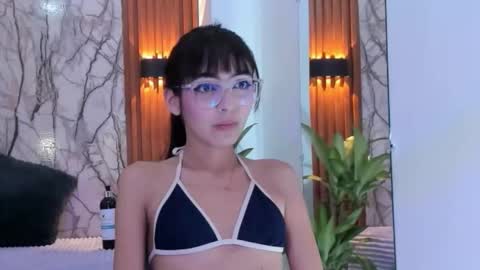 abbybennett1 online show from 10.25.25