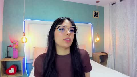 Abby Dixon  online show from 12.21.24