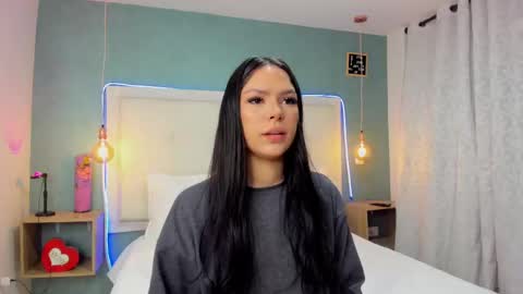 Abby Dixon  online show from 03.07.25