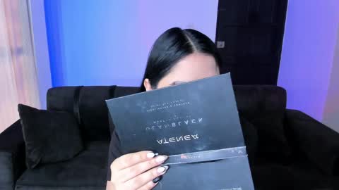 Abby Dixon  online show from 04.08.26