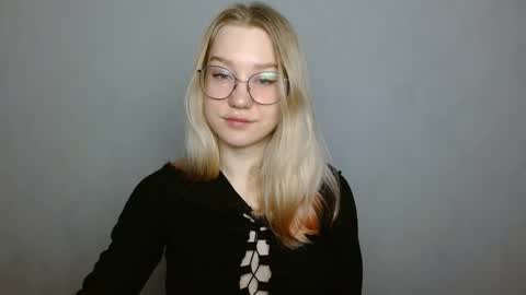 Abby Lovense is active online show from 02.07.25