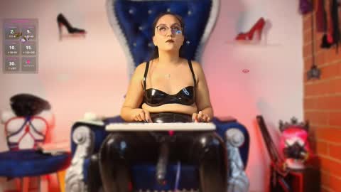 Miss Abby online show from 11.19.25