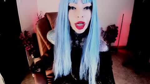 Abby online show from 10.21.25