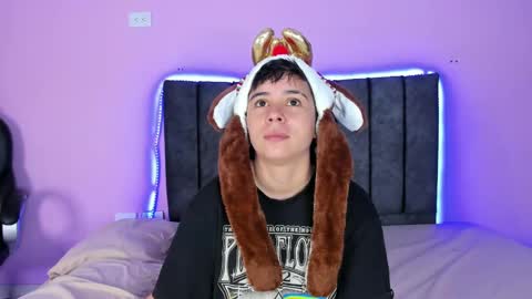 Snapshot of abbysmiitth_ chatting on 12.23.24 Abby Smith online show from 12.23.24