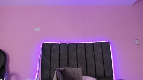 Snapshot of abbysmiitth_ chatting on 12.27.24 Abby Smith online show from 12.27.24