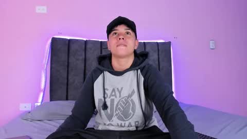 Snapshot of abbysmiitth_ chatting on 12.31.24 Abby Smith online show from 12.31.24