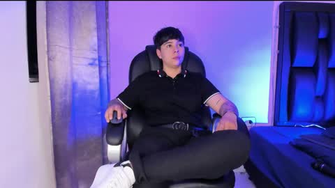 Snapshot of abbysmiitth_ chatting on 03.07.25 Abby Smith online show from 03.07.25